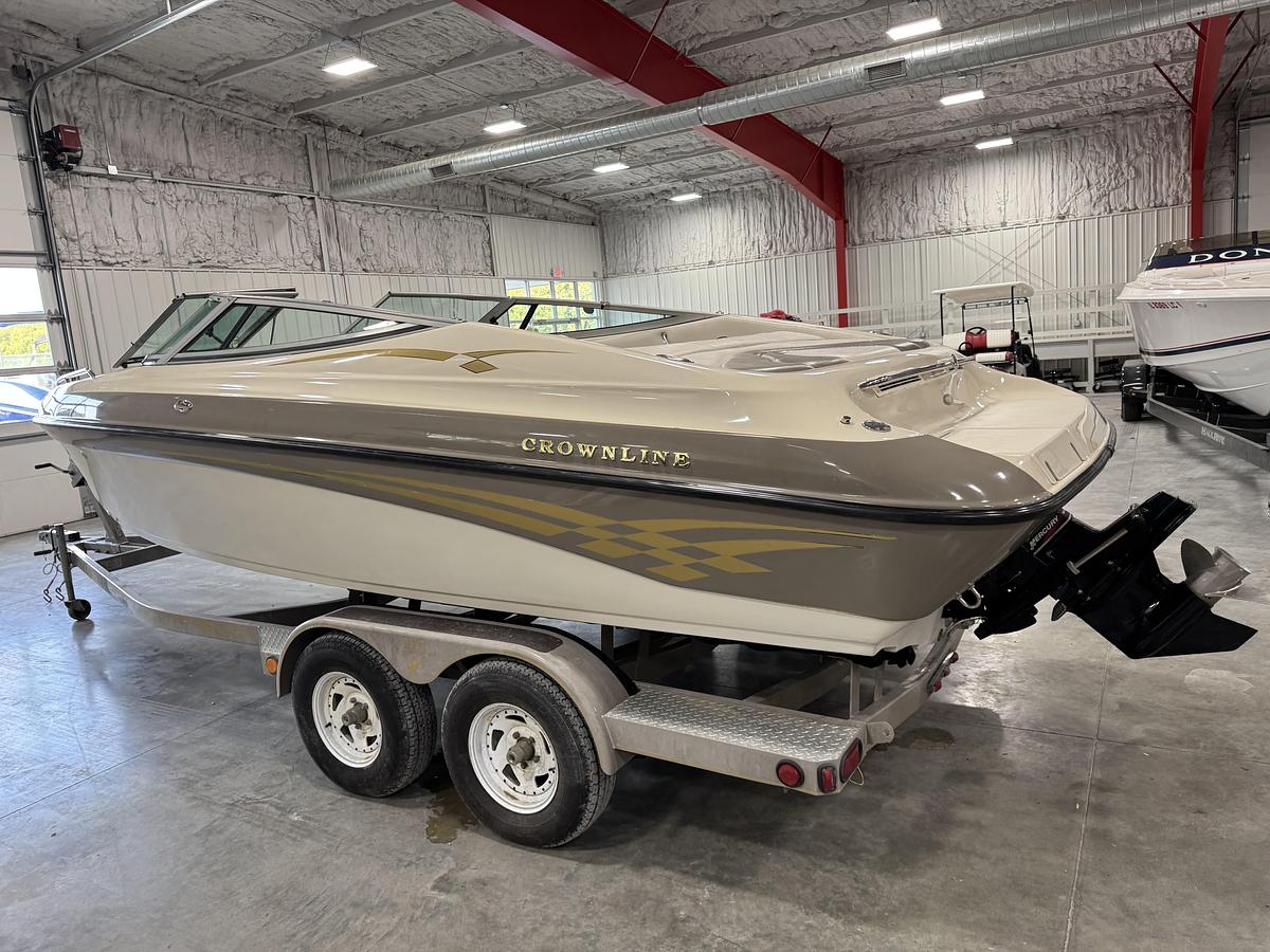 Used 2000 Crownline 225 BR