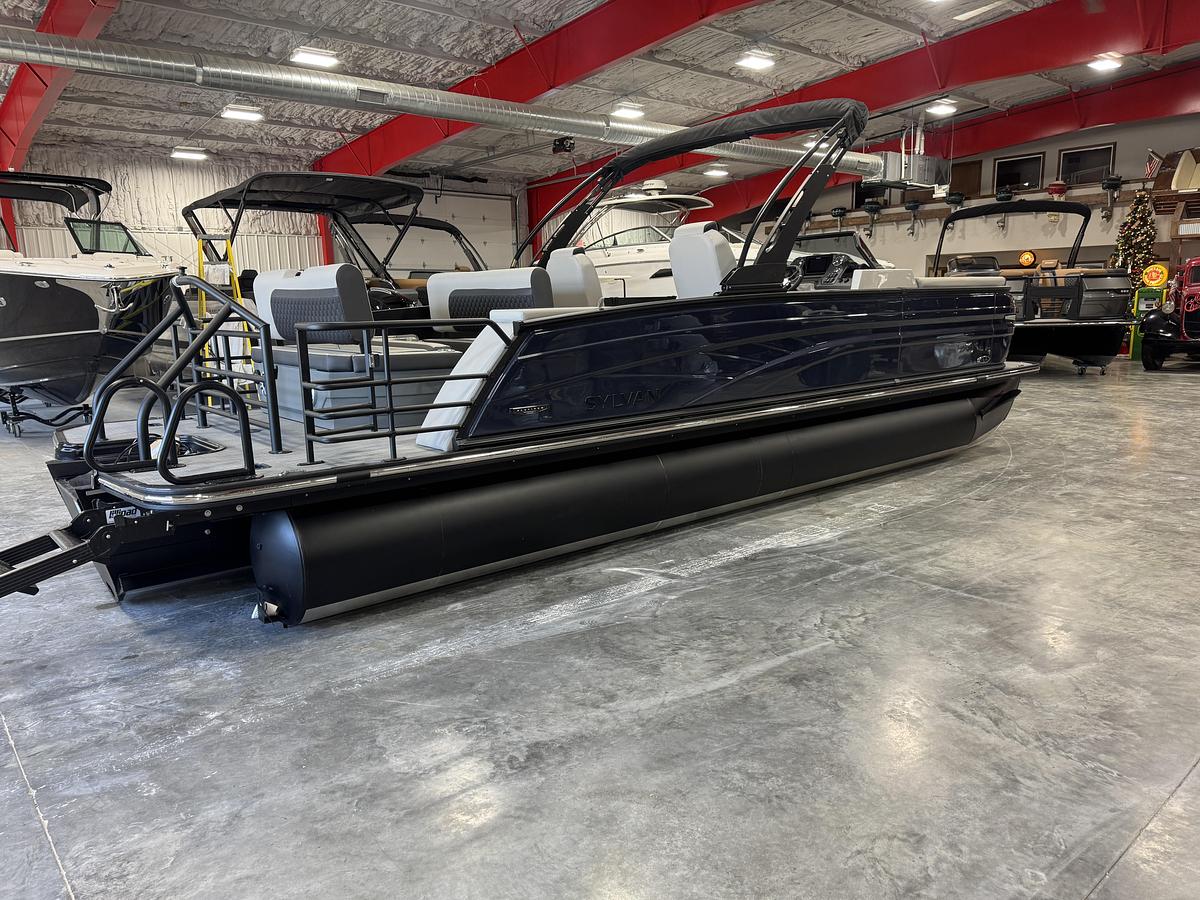 2026 Sylvan L-5 Platinum