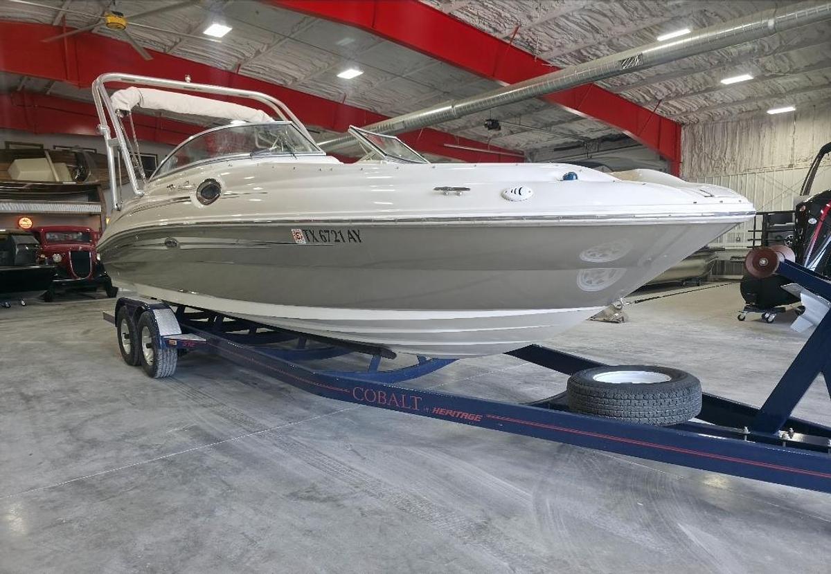 Used 2008 Sea Ray 240 Sundeck
