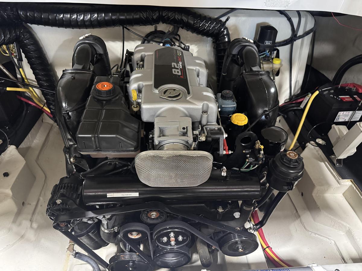 Used 2011 Cobalt 296 BR