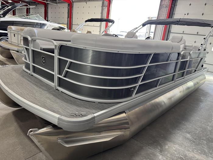 Used 2023 Sweetwater 2286