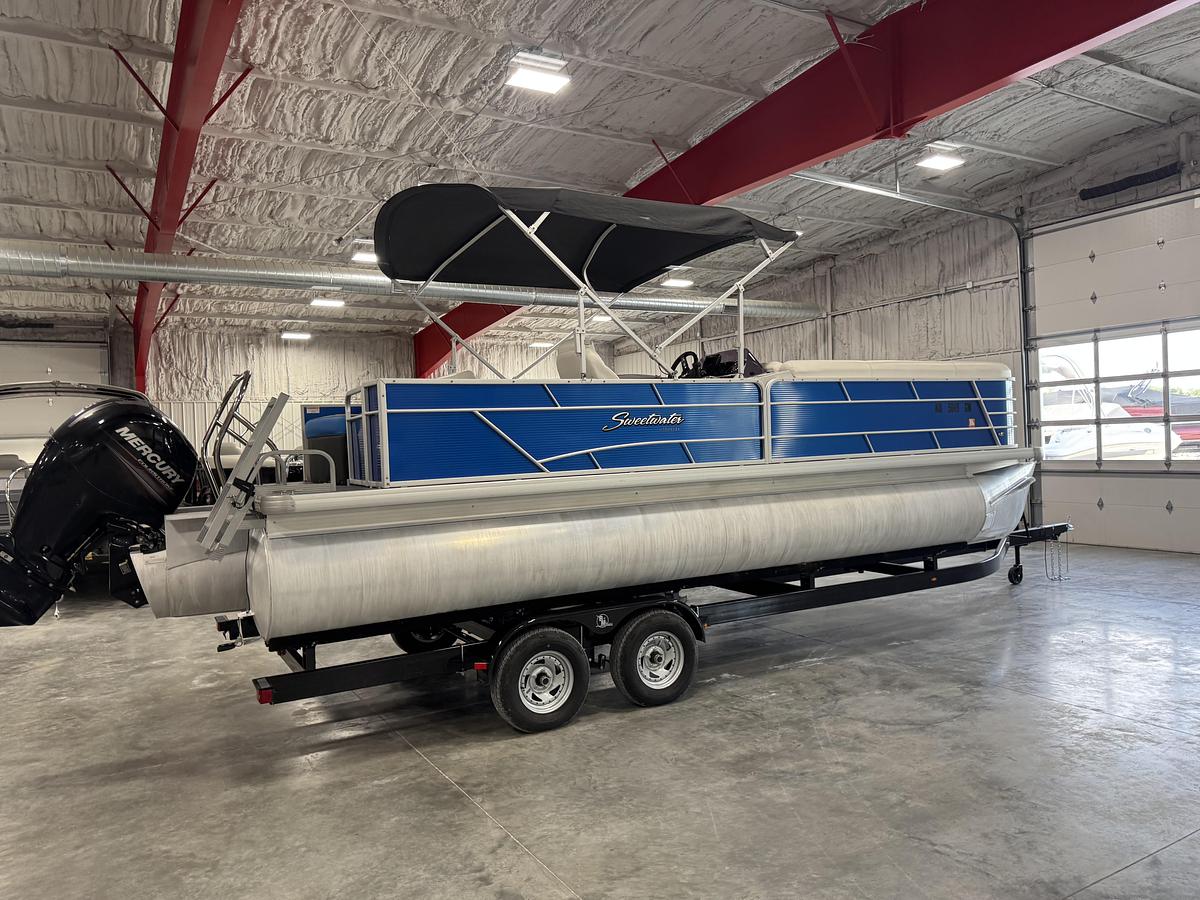 Used 2019 Sweetwater 2486