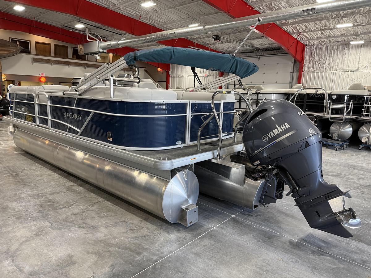 Used 2023 Sweetwater 2286