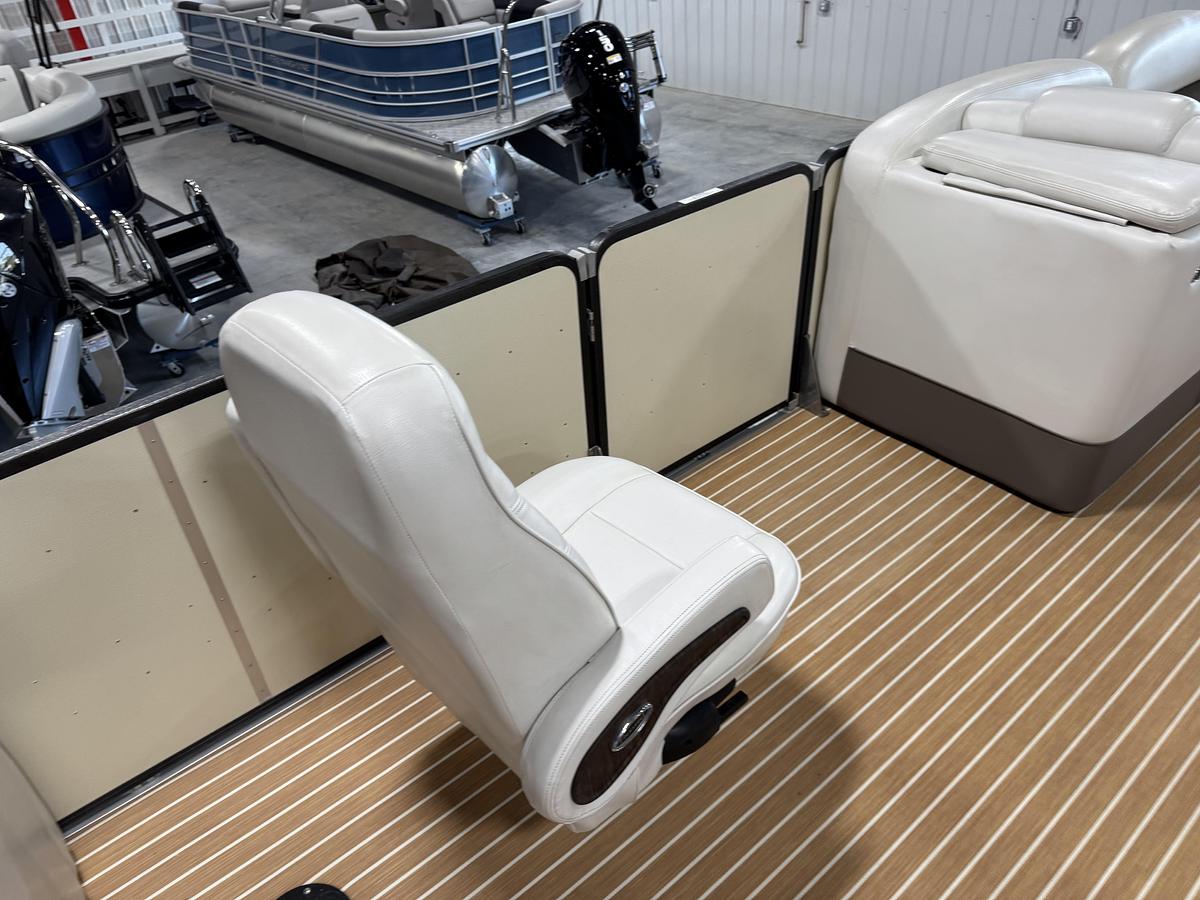 Used 2014 Premier 290 Grand Isle 10' wide