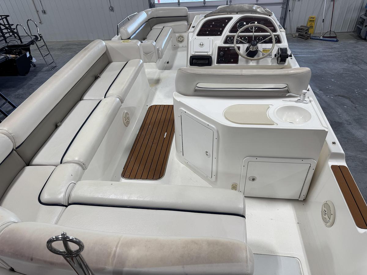 Used 2000 Harris-Kayot 24 Legend