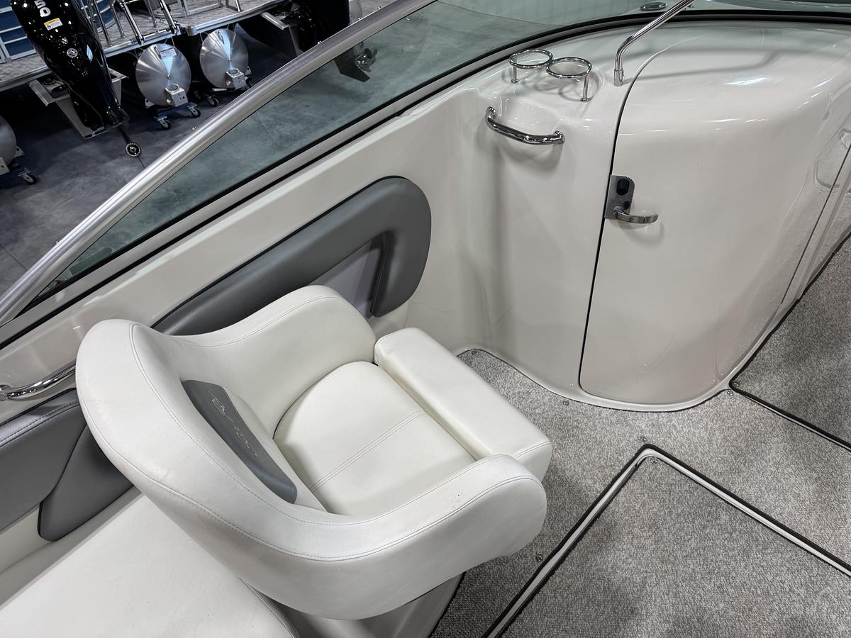 Used 2008 Sea Ray 240 Sundeck