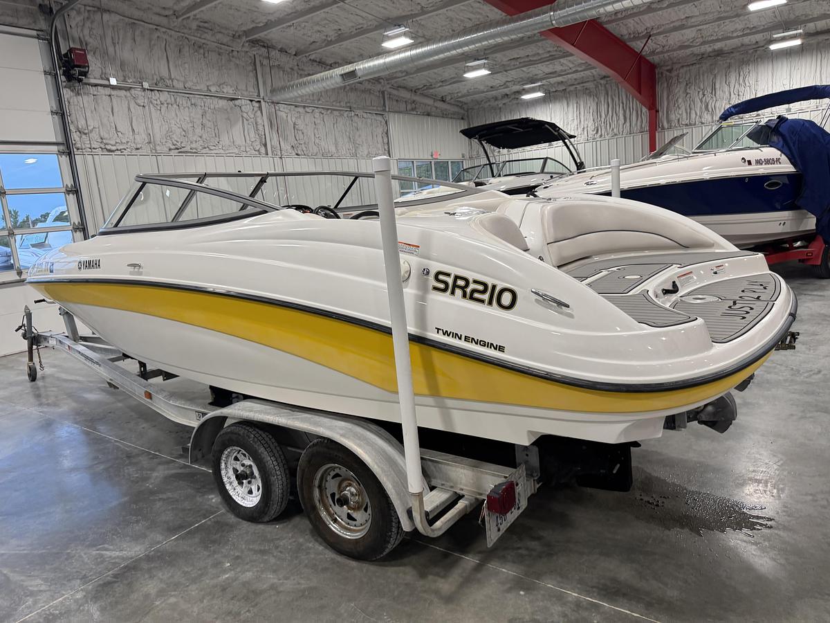 Used 2006 Yamaha SX-210