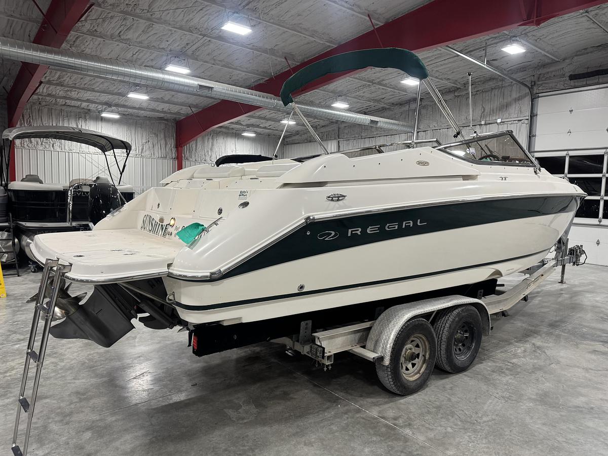 Used 2003 Regal 2900 LSR