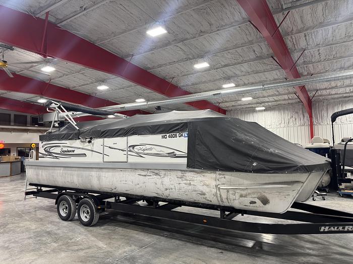 Used 2006 Sundancer Pontoons 260 Majestic