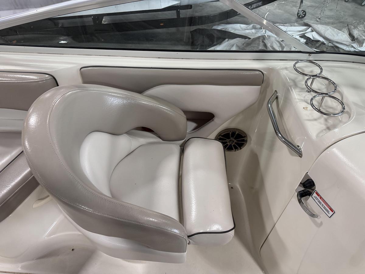 Used 2003 Sea Ray 270 Sun Deck