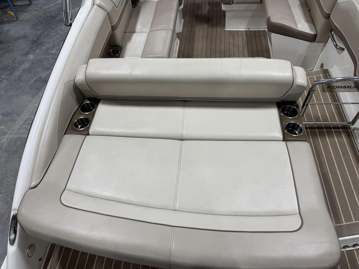 Used 2014 Formula 270 BR