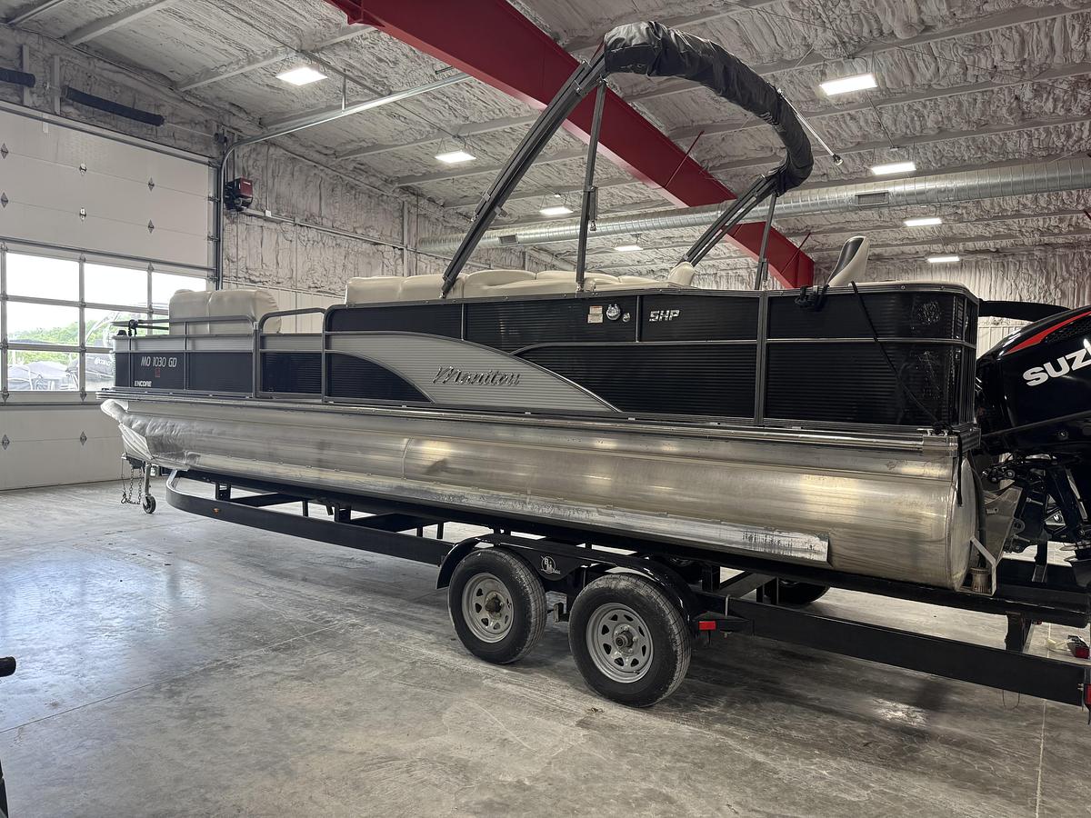 Used 2016 Manitou 24 LE Fish