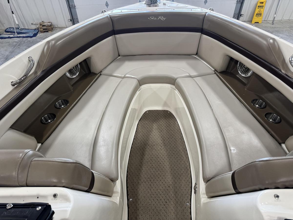 Used 2013 Sea Ray 250 SLX