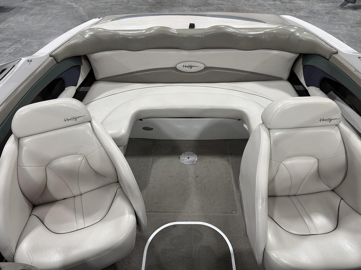 Used 1999 Four Winns 220 Horizon