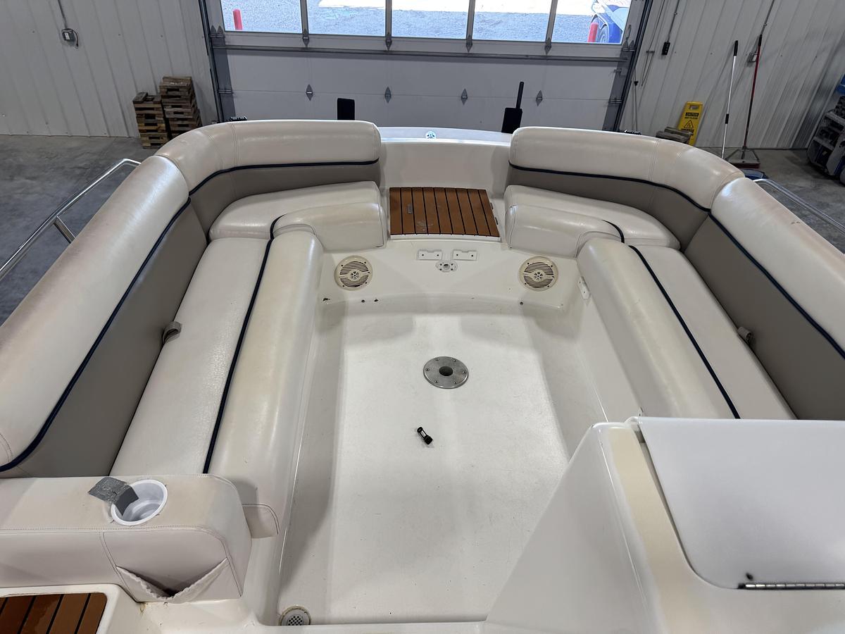 Used 2000 Harris-Kayot 24 Legend