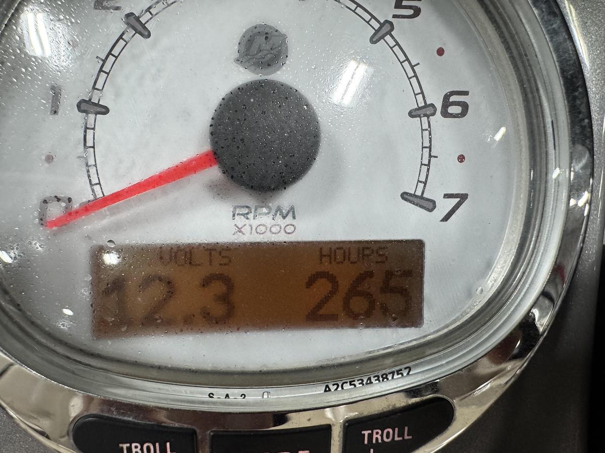 Used 2016 Sun-Tracker 24 Party-Barge DLX XP-3