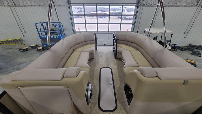 Used 2016 Harris Grand Mariner 270