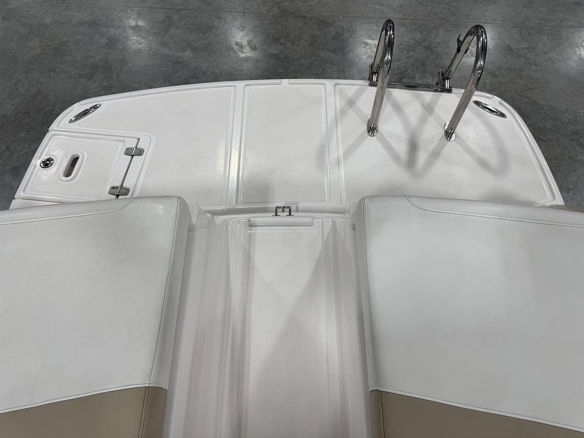 Used 2012 Regal 2700