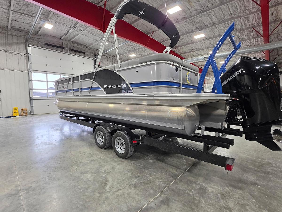 Used 2022 Berkshire 25 CTS