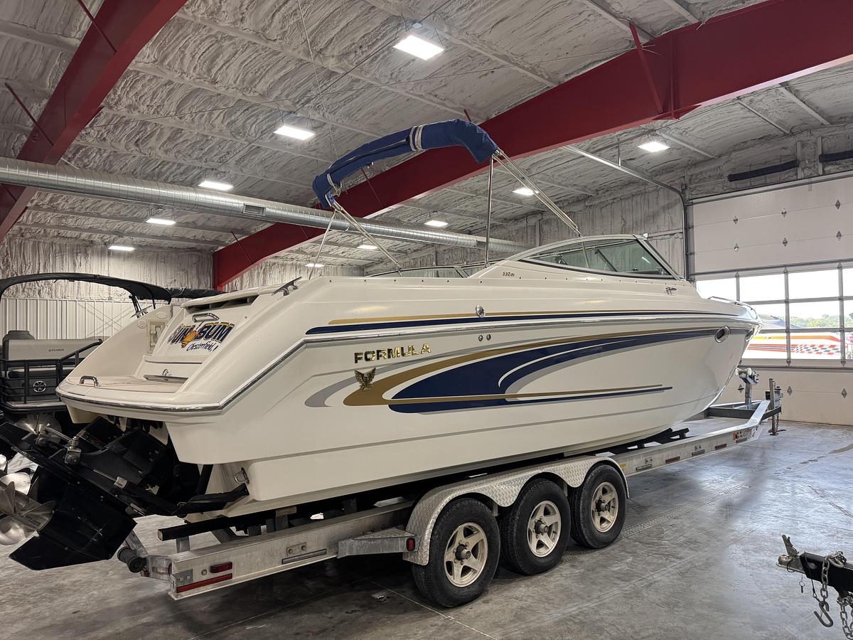 Used 2002 Formula 330 SS Sun Sport