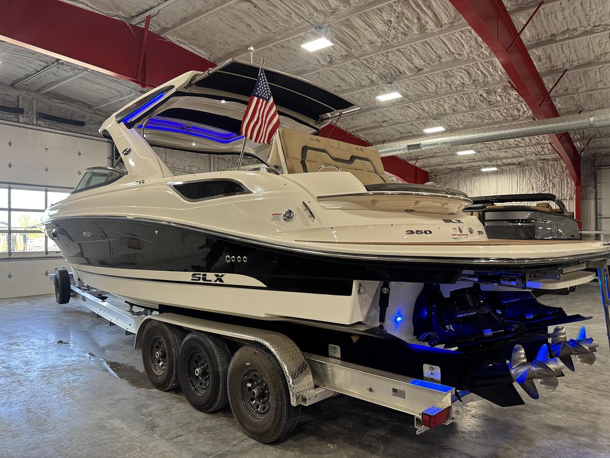 Used 2016 Sea Ray 350 SLX