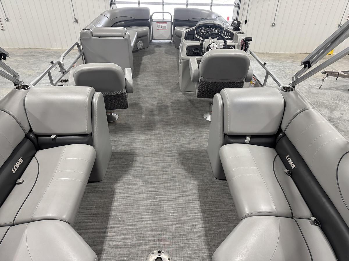 Used 2021 Lowe 270 SS