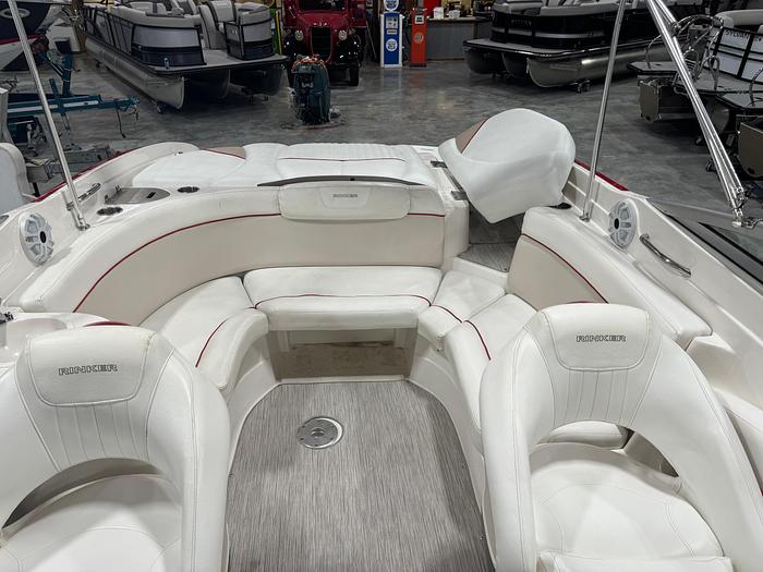Used 2006 Rinker 246 Bowrider