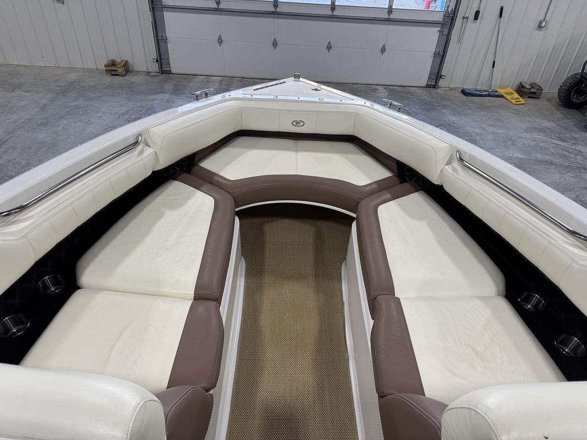 Used 2012 Cobalt 276 BR