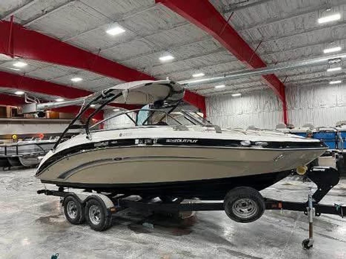 Used 2013 Yamaha 242 Limited