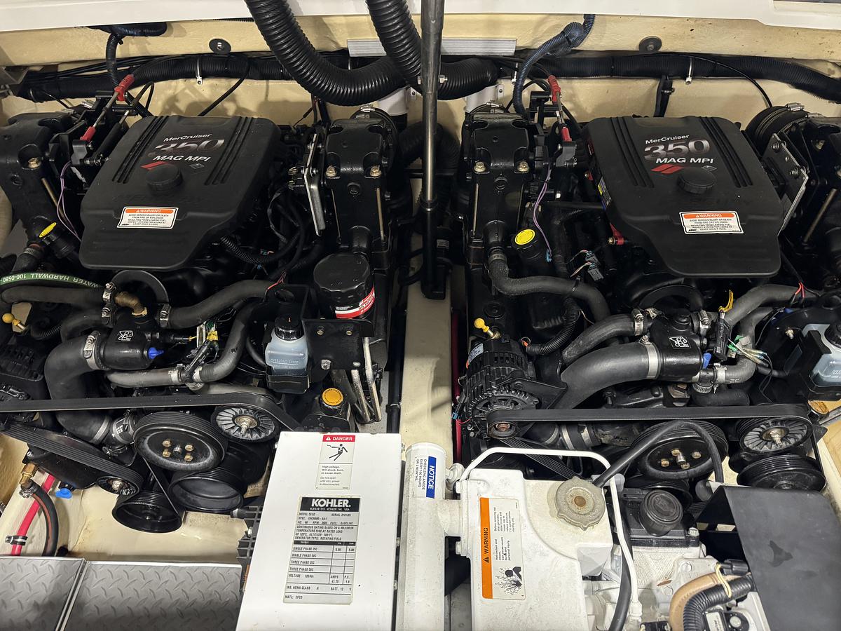 Used 2005 Formula 330 SS Sun Sport