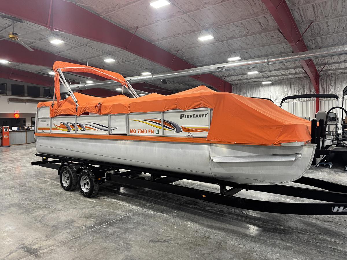 Used 2007 PlayCraft 2400 Clipper