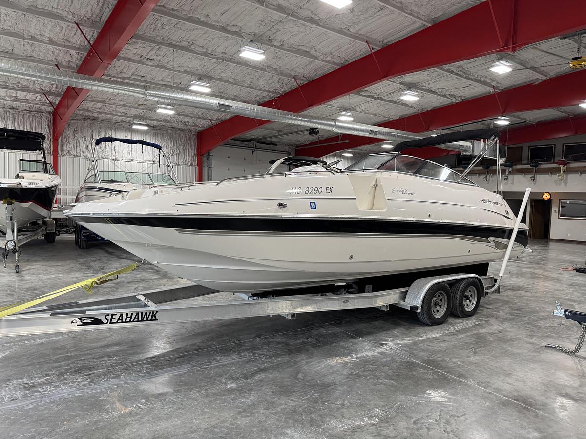 Used 2002 Monterey 240
