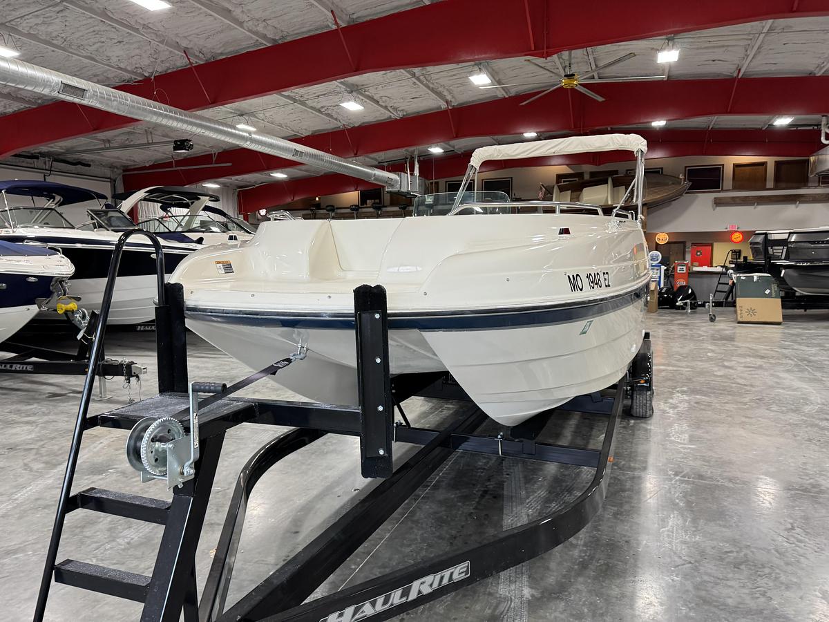 Used 2001 Bayliner 26 Rendevouz