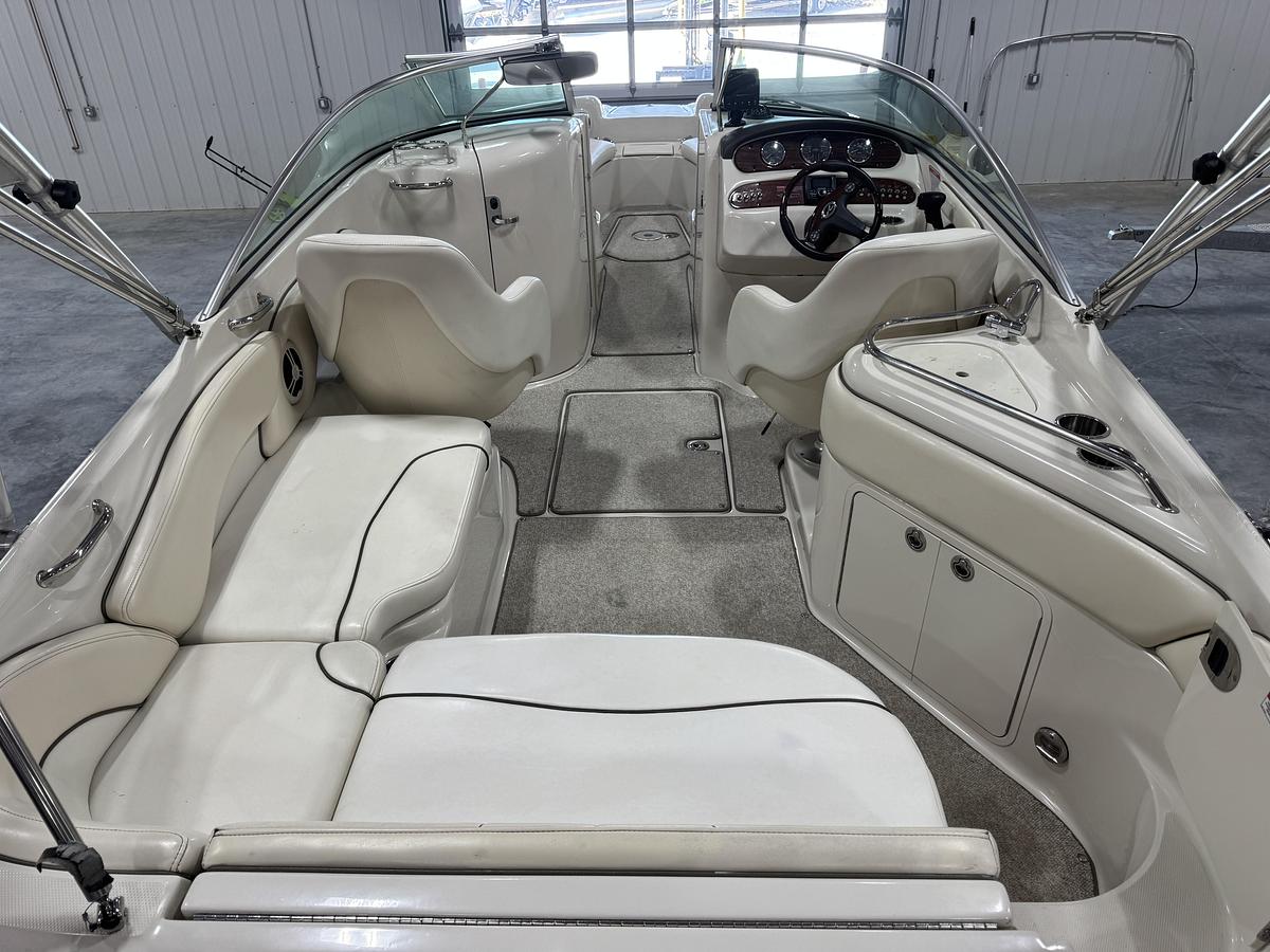 Used 2008 Sea Ray 240 Sundeck