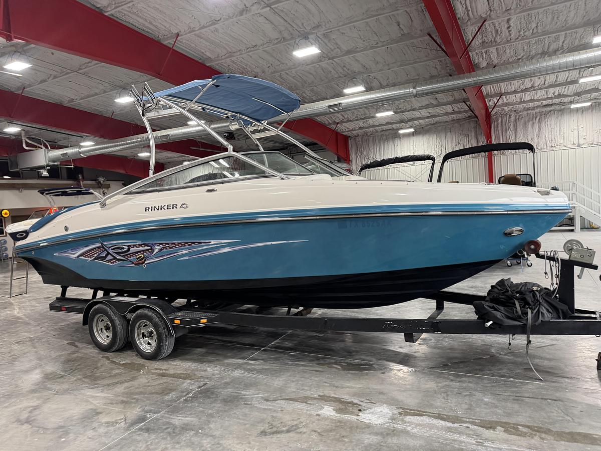Used 2007 Rinker 246 BR