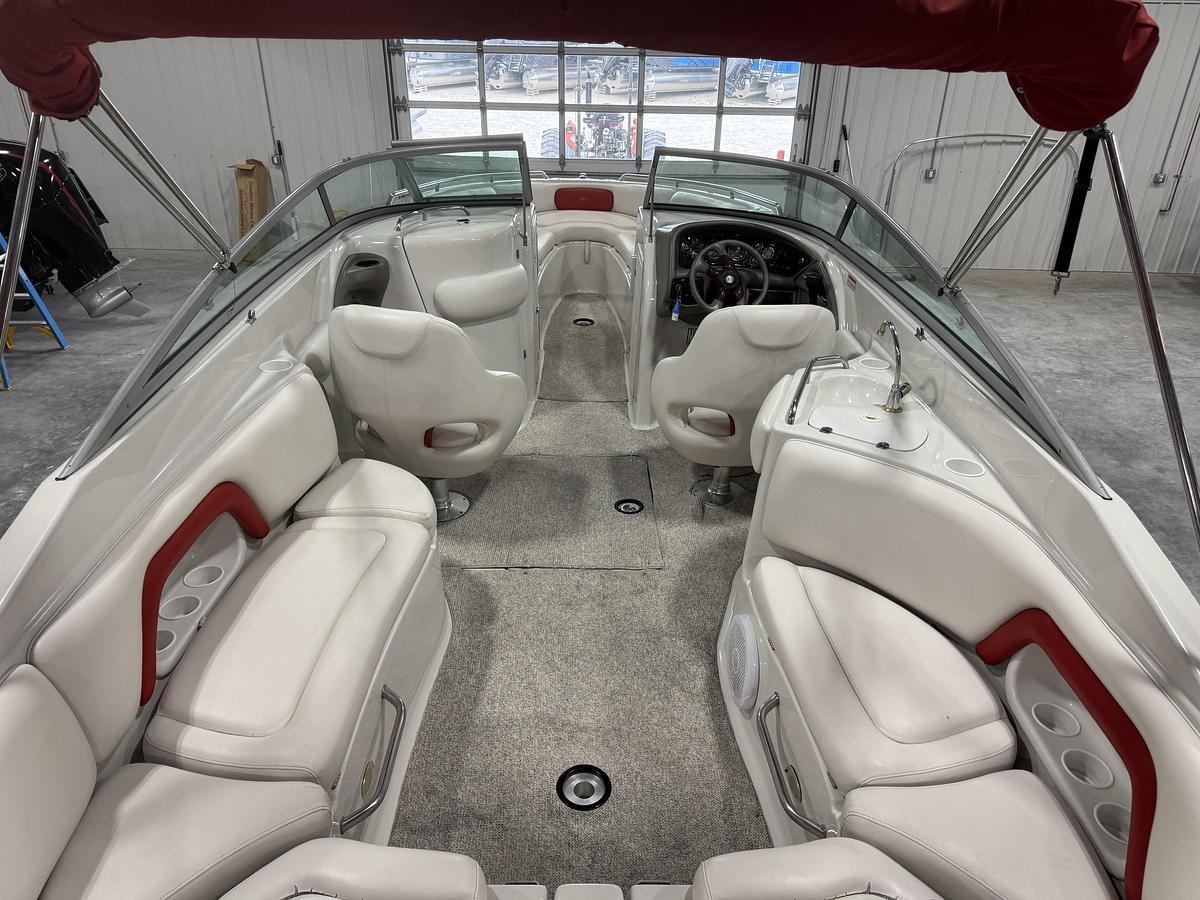 Used 2003 Crownline 270 BR