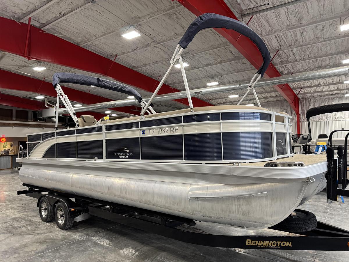 Used 2019 Bennington SX 25