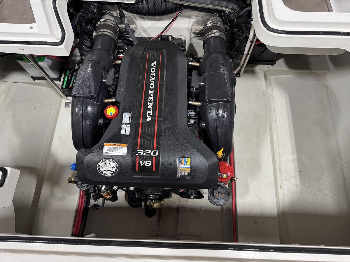 Used 2014 Cobalt R-5 WSS