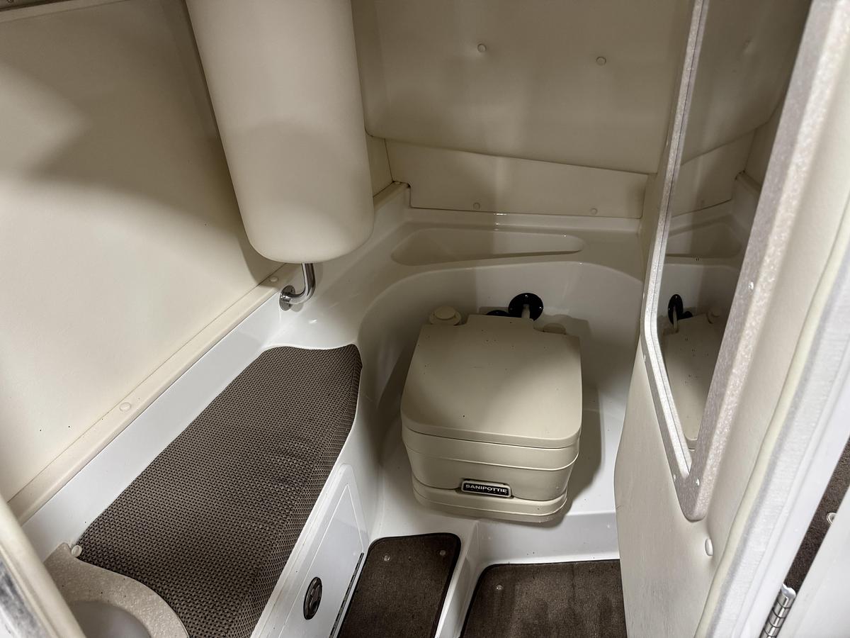 Used 2007 Cobalt 282 BR