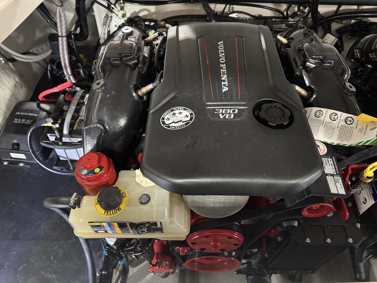 Used 2019 Cobalt R-35