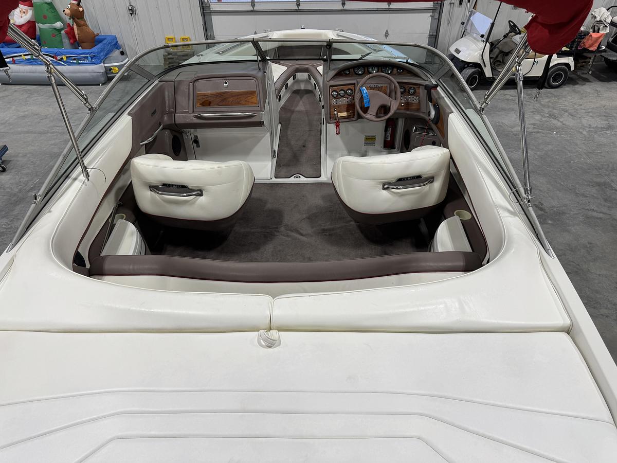 Used 1995 Cobalt 252 BR