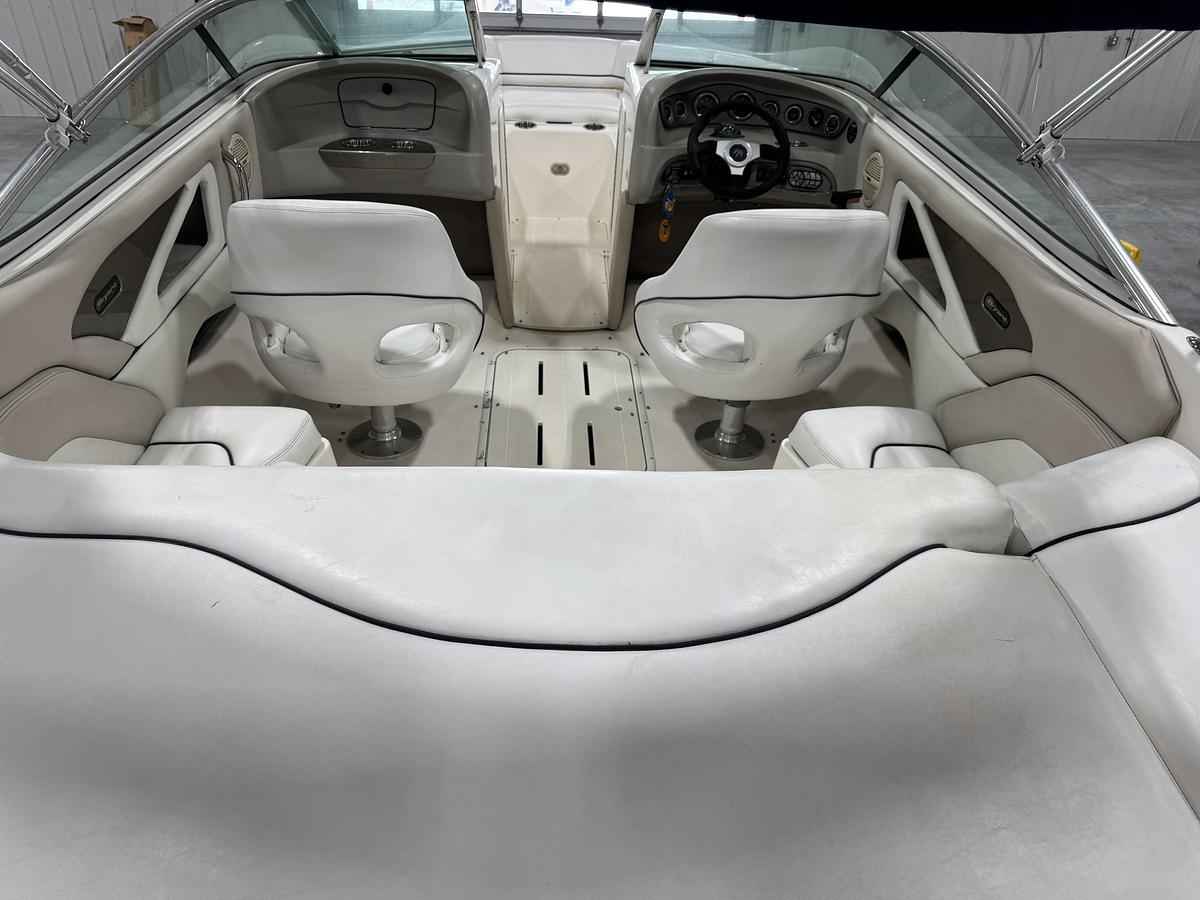 Used 2006 Bryant 206 BR