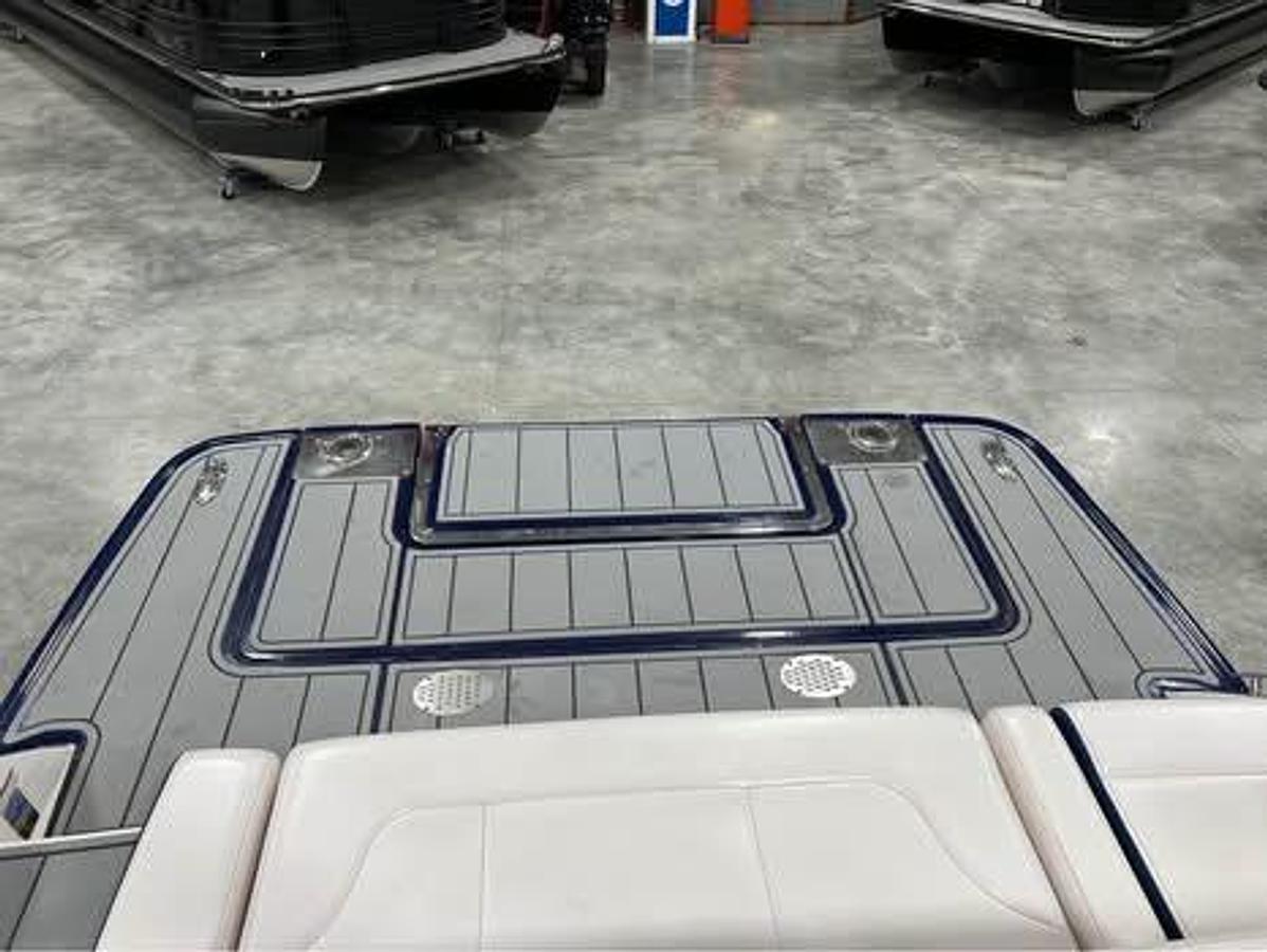 Used 2021 Chaparral 287 SSX