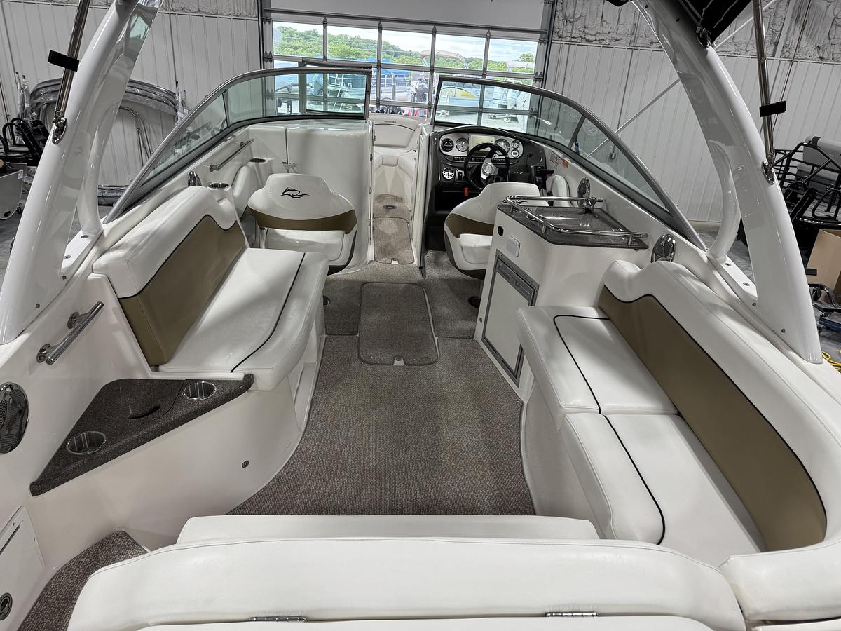 Used 2012 Rinker 296 BR