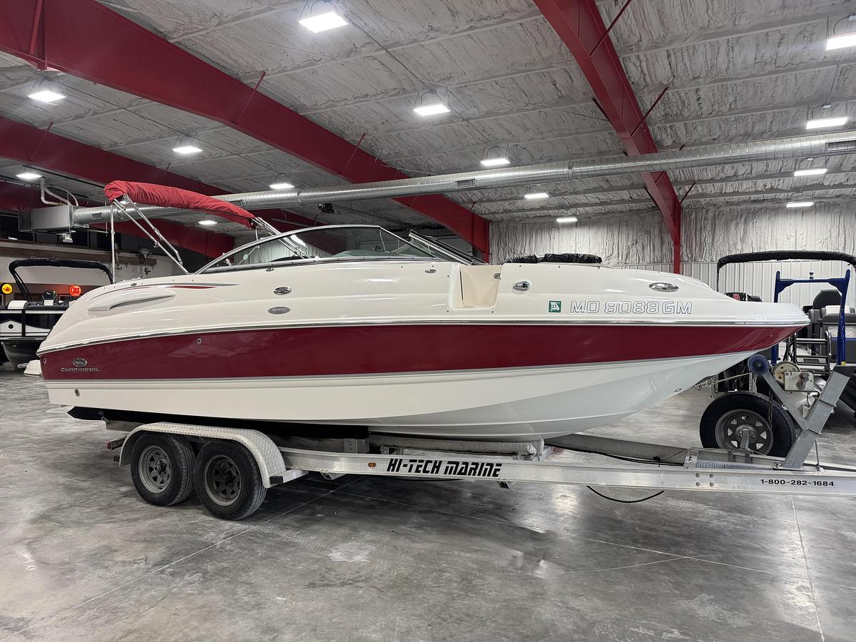 Used 2006 Chaparral 254 Sunesta