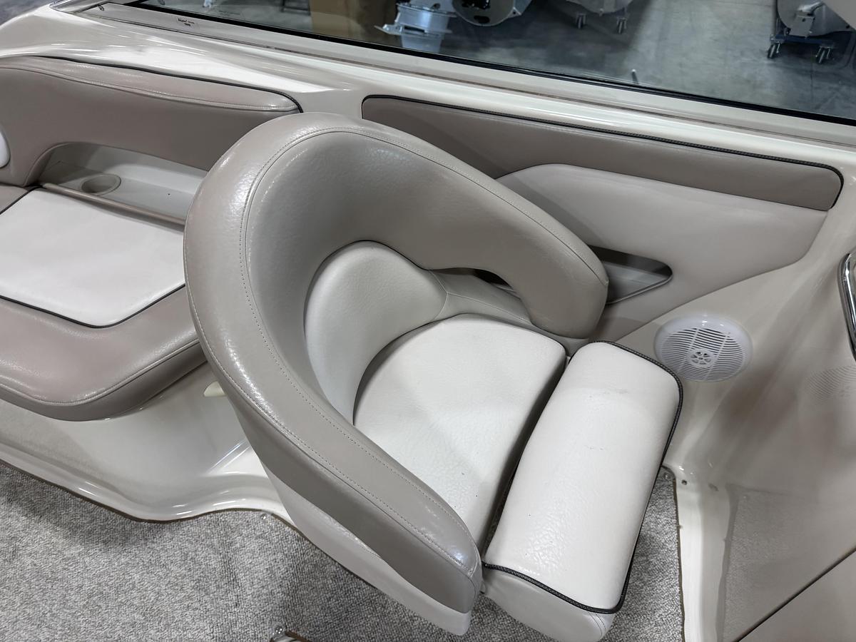 Used 2004 Sea Ray 270 Sundeck