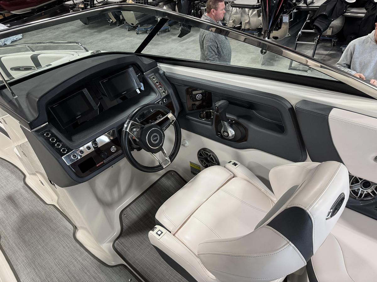 Used 2020 Chaparral 257 SSX