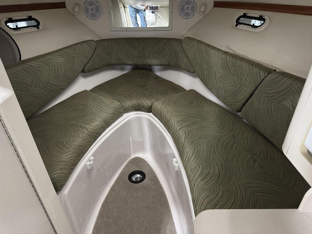 Used 2005 Four Winns 285 Sundowner