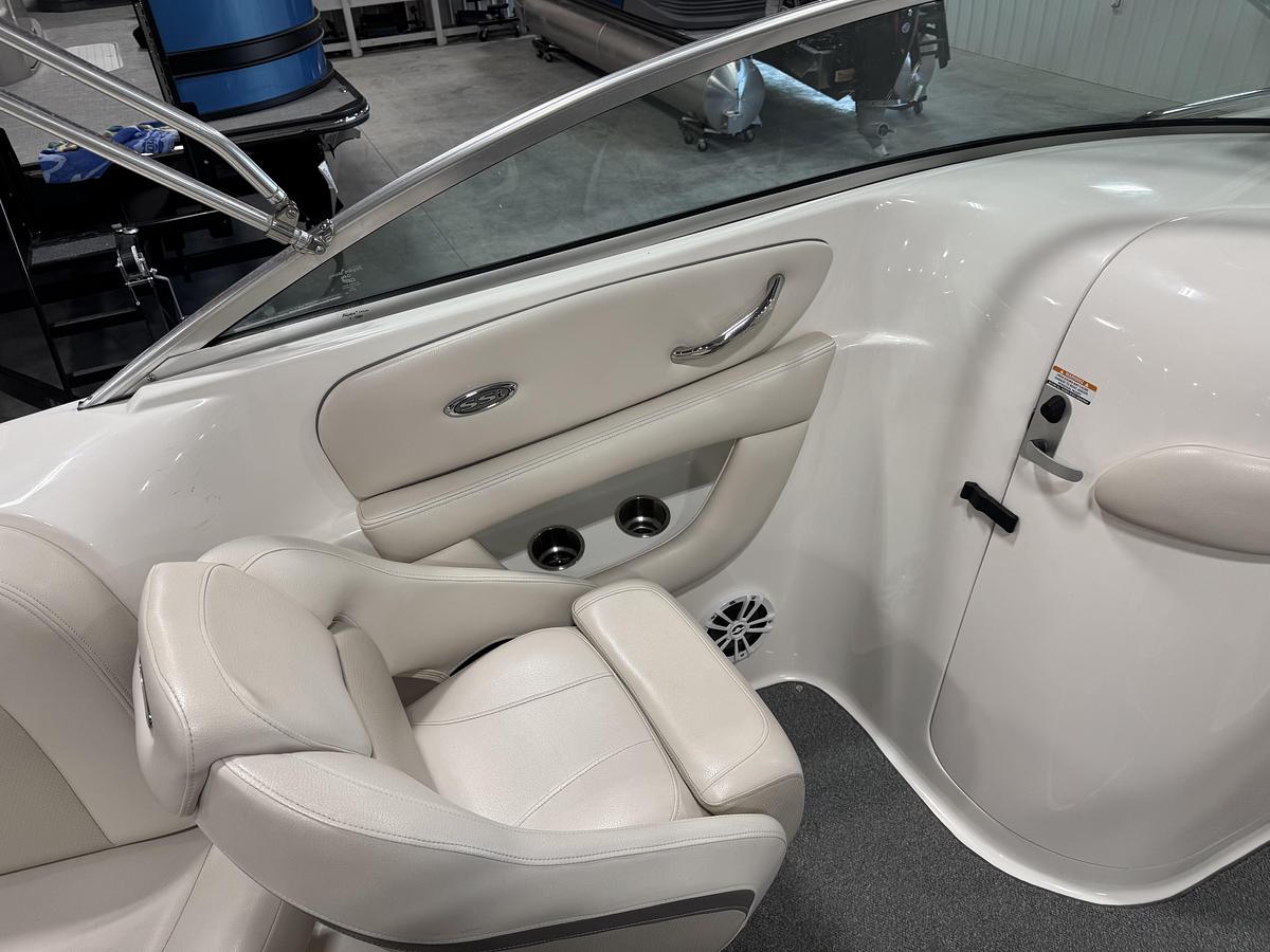 Used 2005 Chaparral 260 SSI