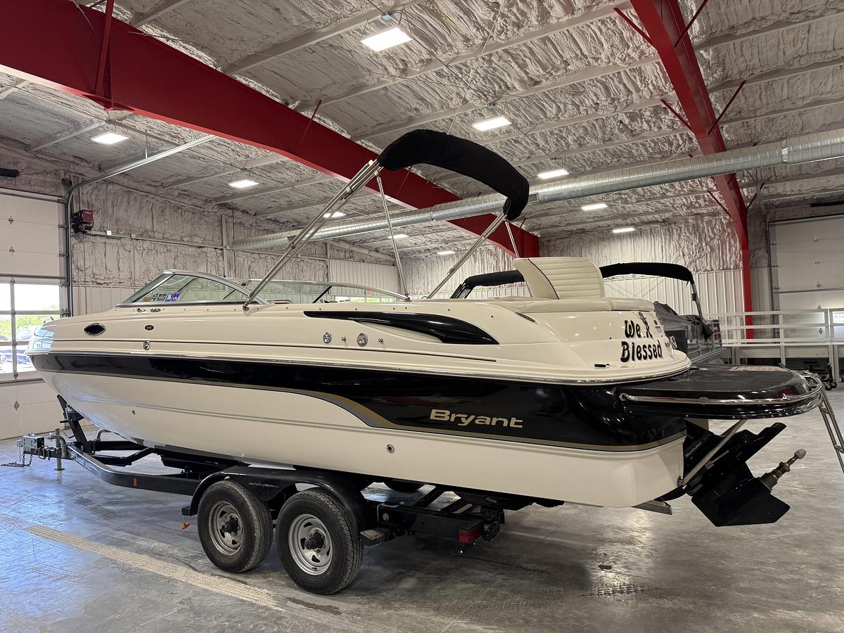 Used 2007 Bryant 270 BR